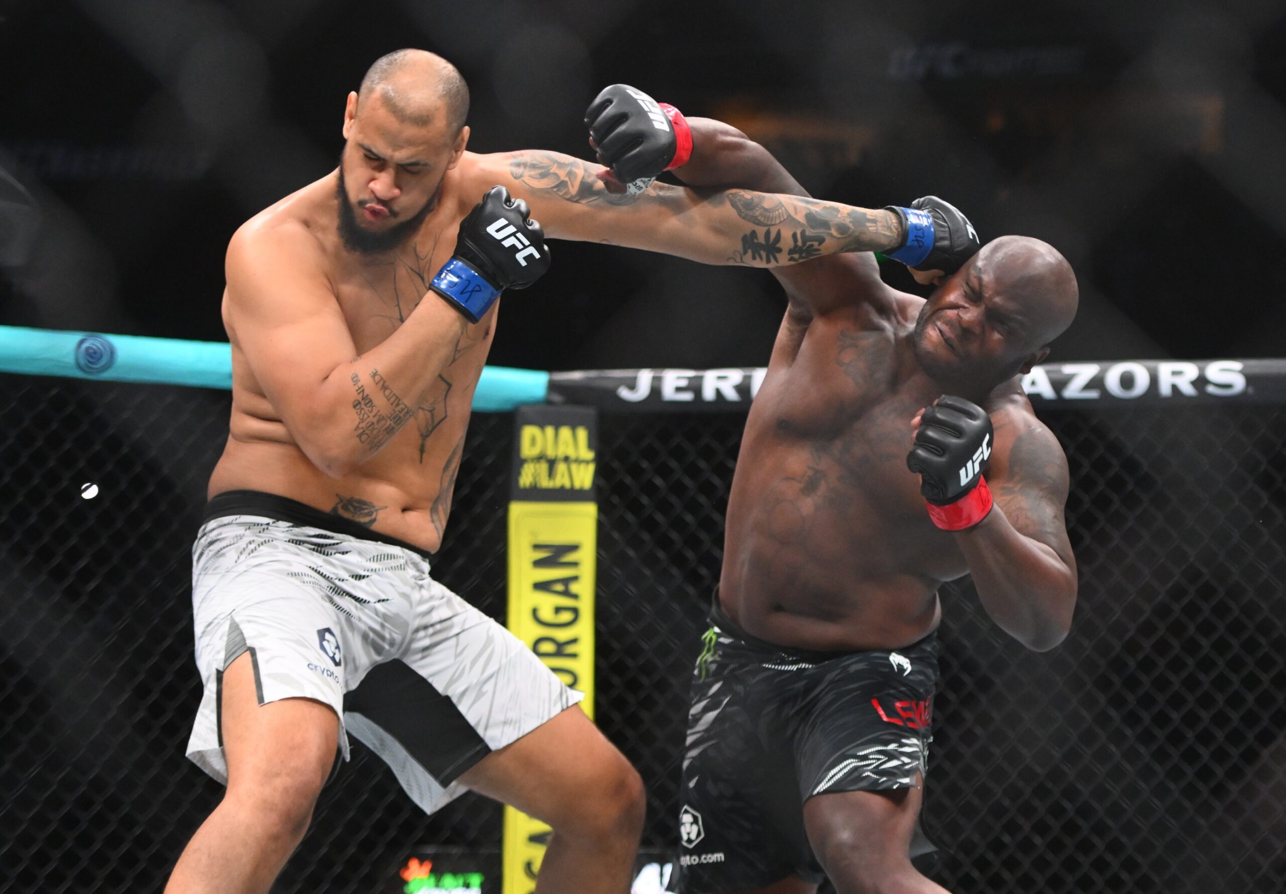 UFC Fight Night: Льюис vs. Тейшейра