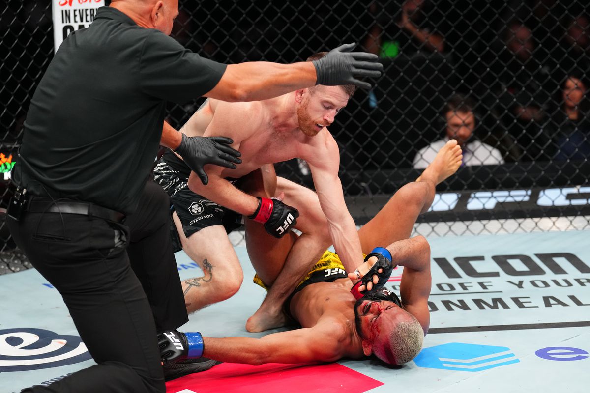 UFC Fight Night Сэндхаген - Фигередо